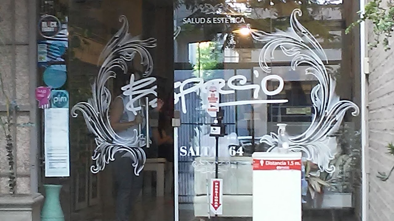 Entrada de Espacio Salud y Estética en Salta 364, Resistencia